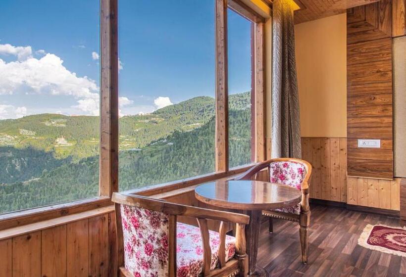 Отель Wood Crista Kufri Near An Apple Orchard