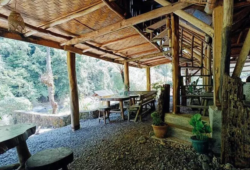 ペンション Back To Nature Ecotourism