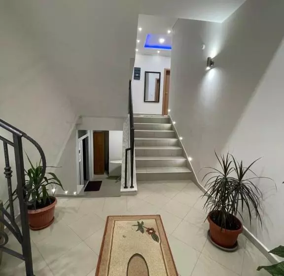 پانسیون L&i Villa