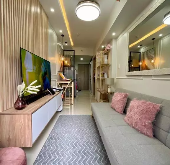 ペンション Luxern Suite At S Residences