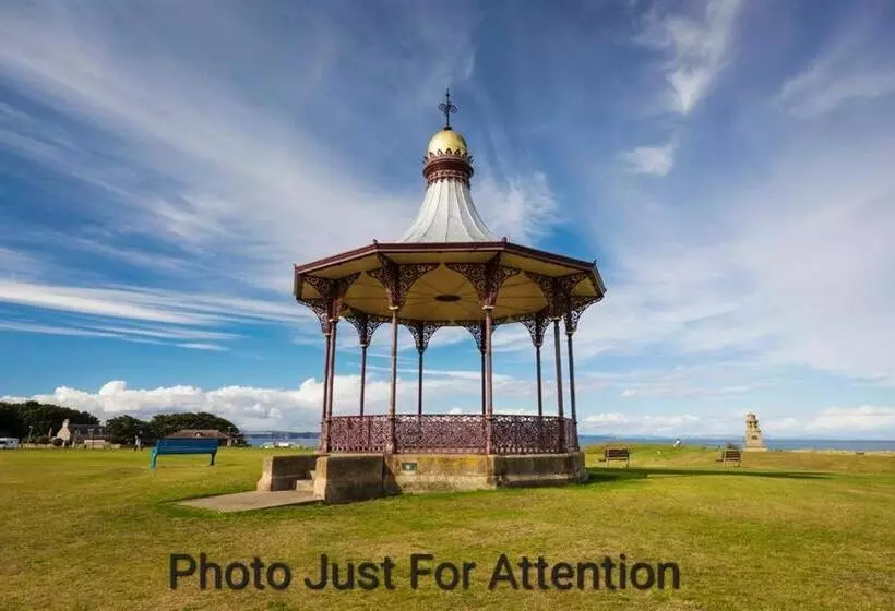 Majatalo Nairn View Guest House