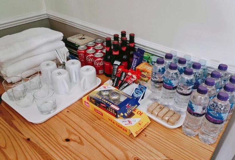 Majatalo Nairn View Guest House