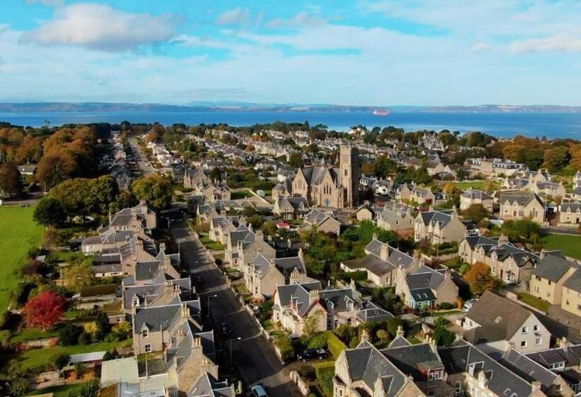 Majatalo Nairn View Guest House