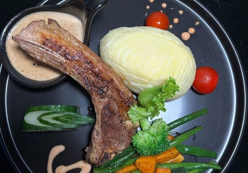 پانسیون Oasis Villa Lekki