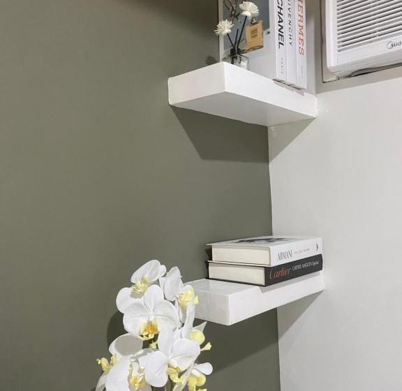 Na Suites At Pine Suites Tagaytay