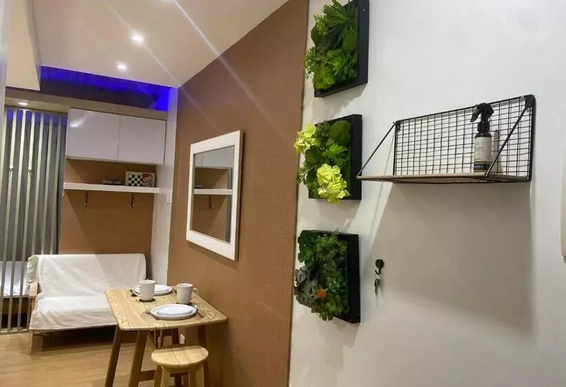 Na Suites At Pine Suites Tagaytay