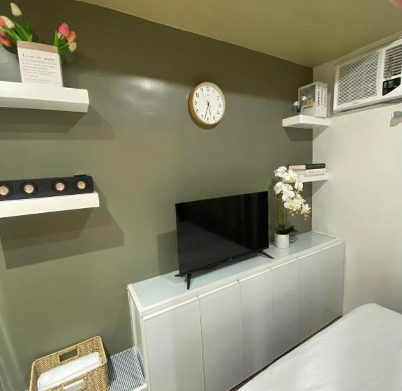 Na Suites At Pine Suites Tagaytay