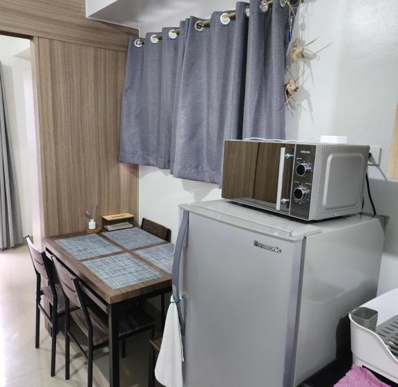 Smdc Shore 2 Minimalist Home