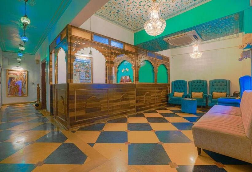 Aaj Haveli   Lake Facing Boutique Hotel By Levelup Hotels