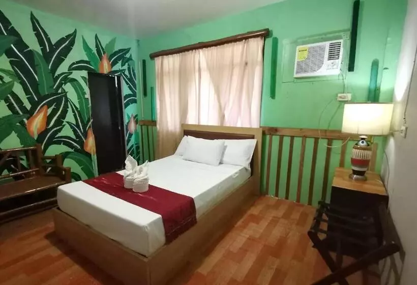 تختخواب و صبحانه Coron Town Traveller S Dormitory