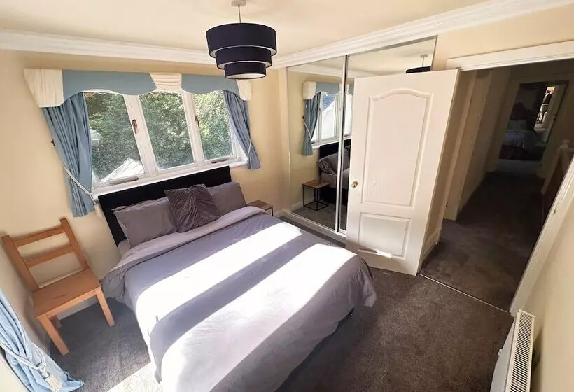 Aamiaismajoitus (B&B) Reemdale