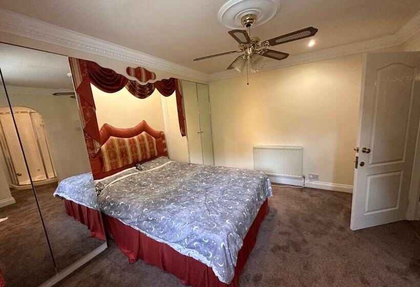 مبيت وإفطار Reemdale