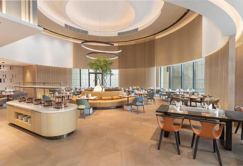 Even Hotel Zhongshan City Center, An Ihg