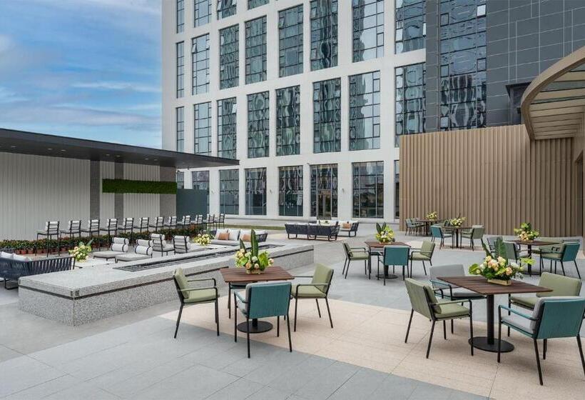 Even Hotel Zhongshan City Center, An Ihg