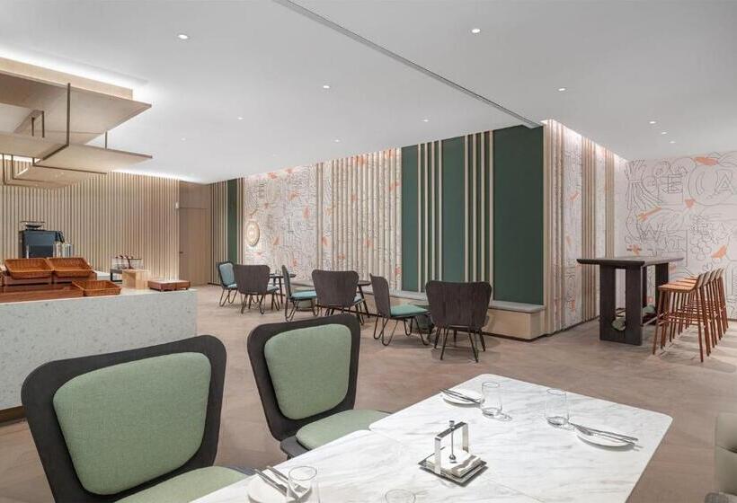 Even Hotel Zhongshan City Center, An Ihg