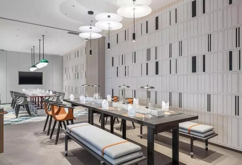 Even Hotel Zhongshan City Center, An Ihg