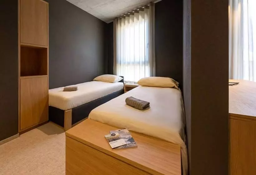 Hostelli 6532 Smart Hotel   Self Check In