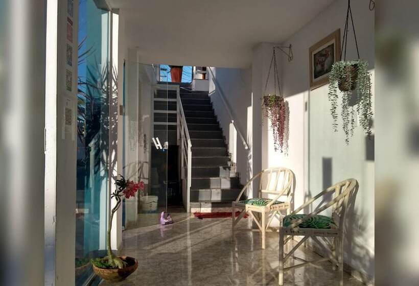 Hostal Pousada Bellmar