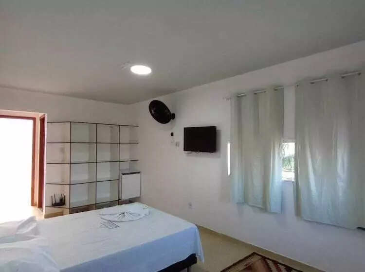 簡易ホテル Pousada Bellmar