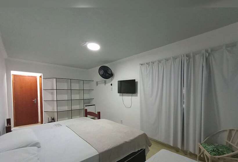 Hostal Pousada Bellmar