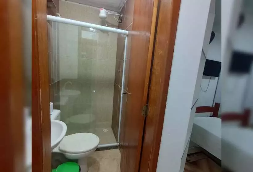 簡易ホテル Pousada Bellmar