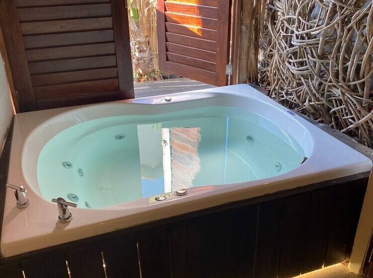 בית מלון כפרי Casa Ku Adults Only