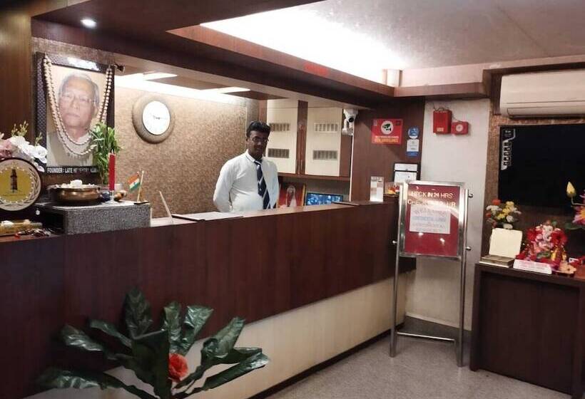 호텔 Continental Lodge