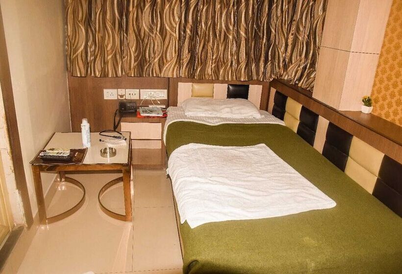 호텔 Continental Lodge