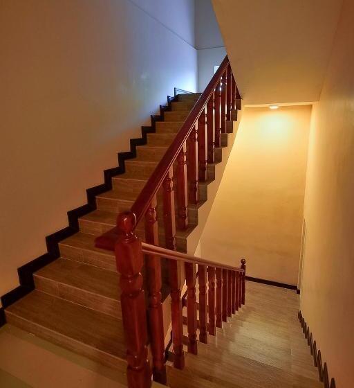 Szálloda Devon Rest