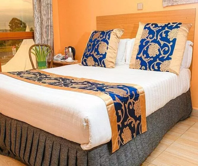 هتل Eaglesvale Resort Naivasha
