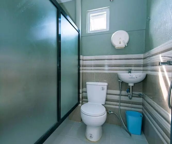 ホテル Fb Budgetel Suites Agusan