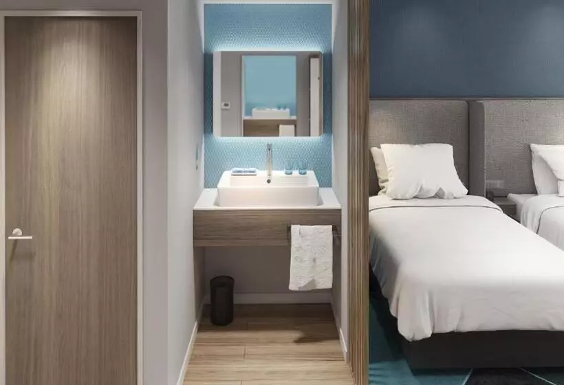 Hotelli Holiday Inn Express Jiangmen East Station, An Ihg