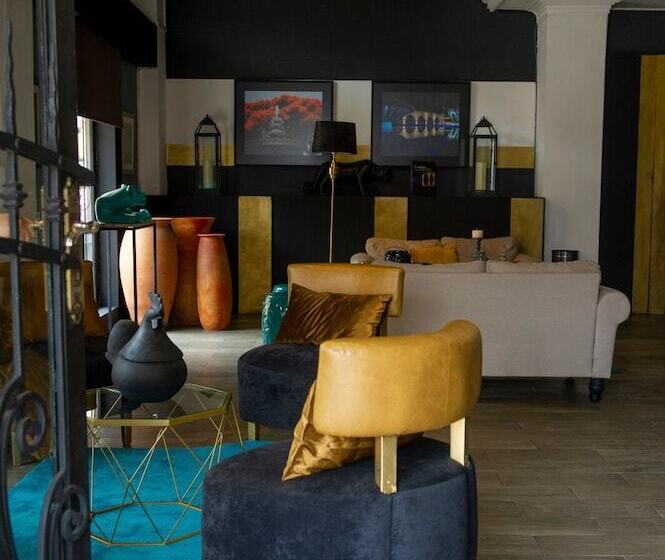 ホテル Internacional