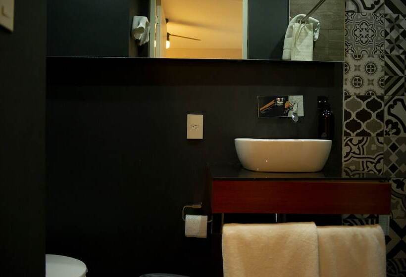 ホテル Internacional