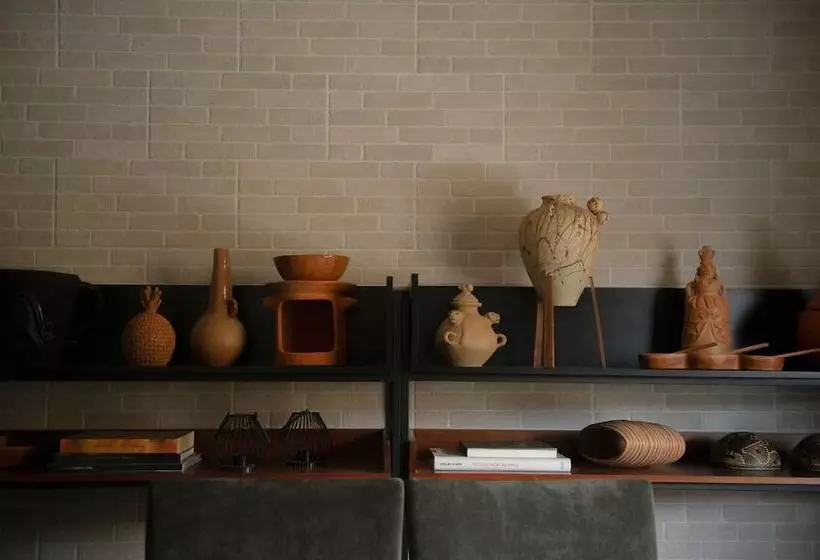 ホテル Internacional