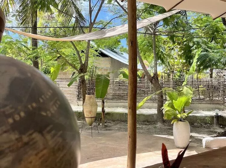 ホテル Karanga Bungalows