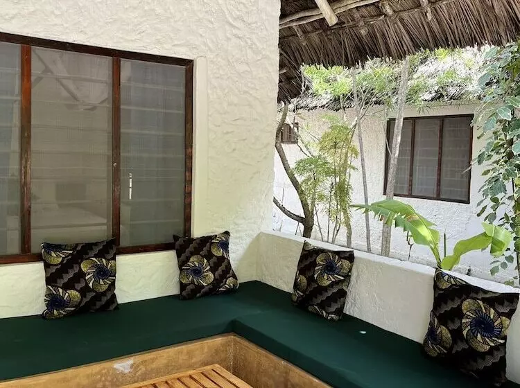 ホテル Karanga Bungalows