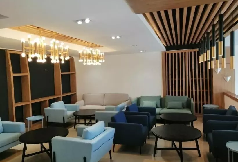 هتل Mazeki Addis Boutique