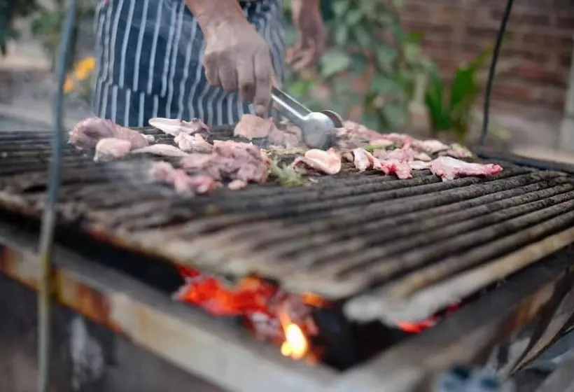 هتل Mazeki Addis Boutique