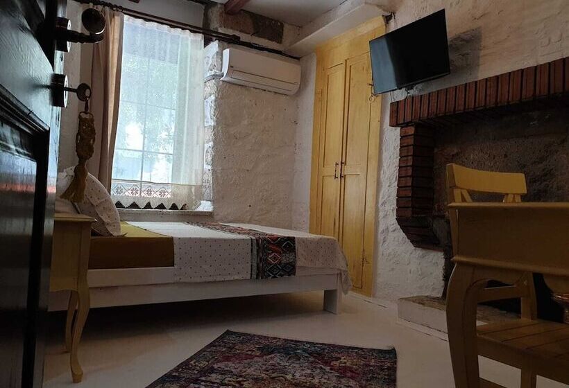 ホテル Nadide Duru Alacati