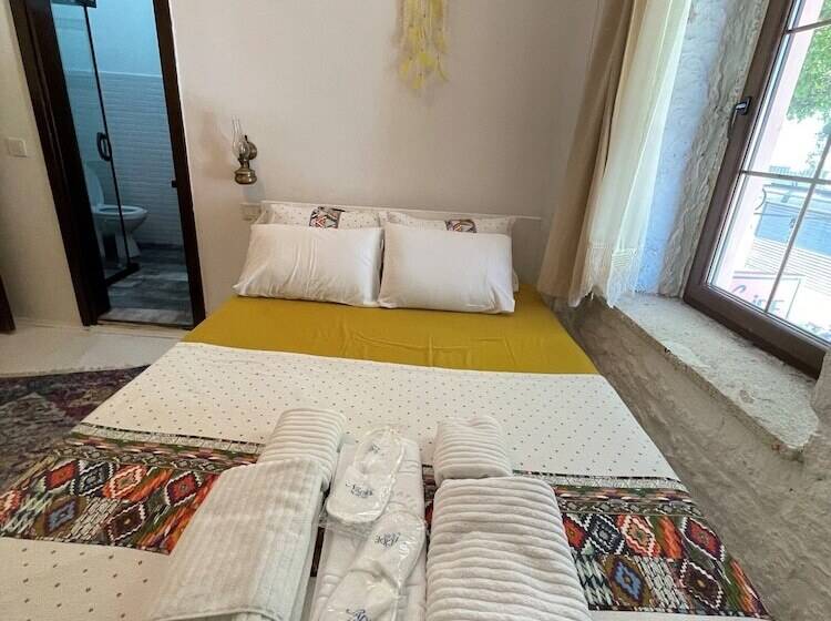 ホテル Nadide Duru Alacati