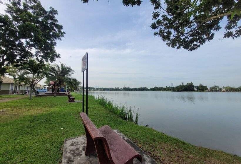 호텔 Pendanglakeresort