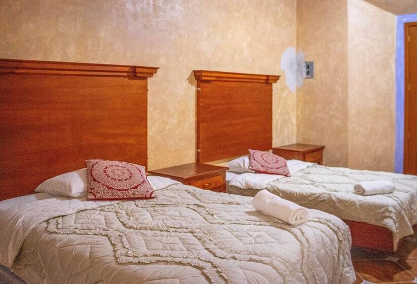 فندق Plaza Landa