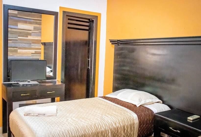 فندق Plaza Landa