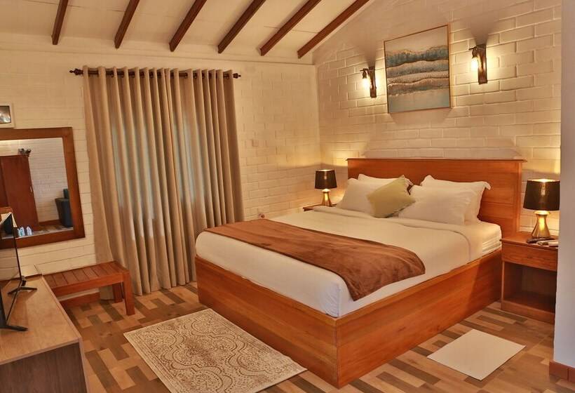 בית מלון כפרי Tepraas Sigiriya