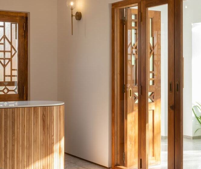 ホテル The Charleston