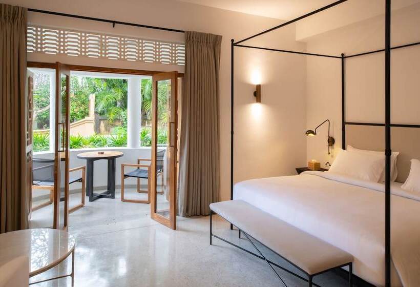 ホテル The Charleston