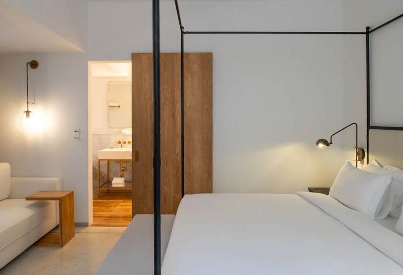 ホテル The Charleston