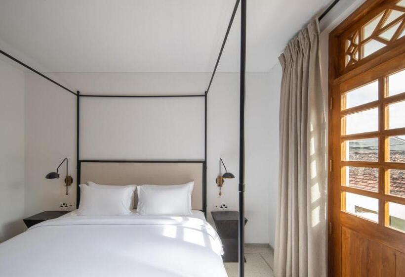 ホテル The Charleston