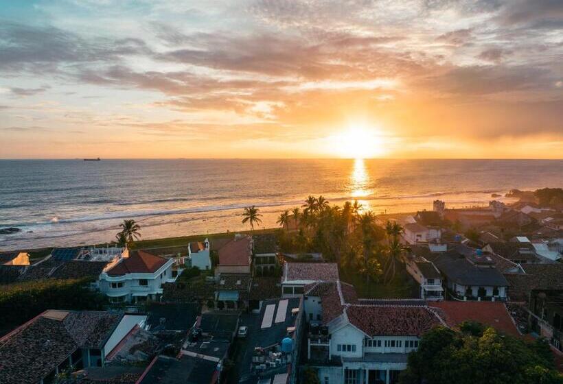 ホテル The Charleston